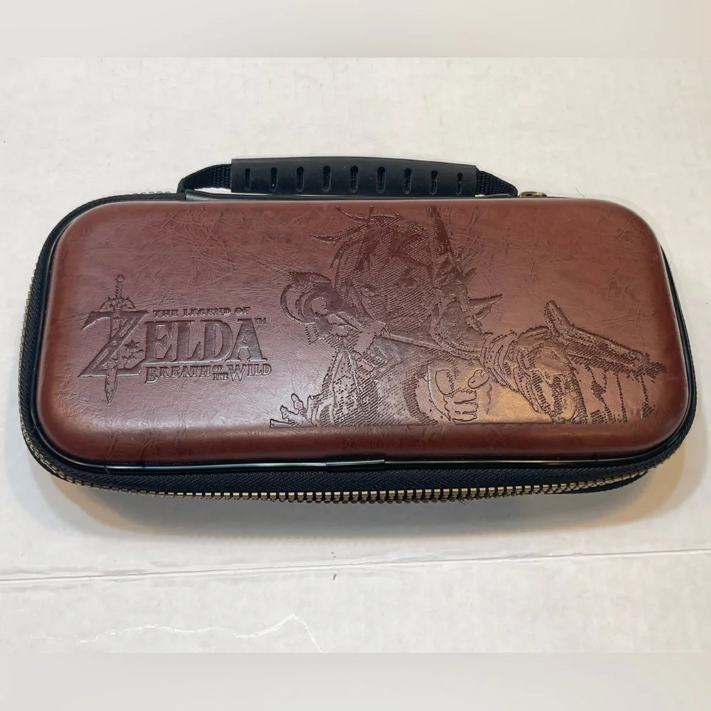 The Legend of Zelda Breath of the Wild - Carrying Case for Nintendo Swit…